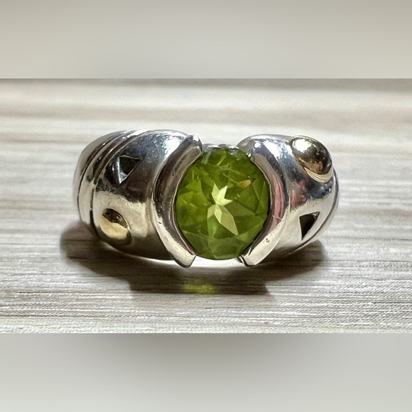 Vintage Designer John Atencio Sterling Silver & 18K Gold Peridot Ring, Size 6 - Picture 2 of 11